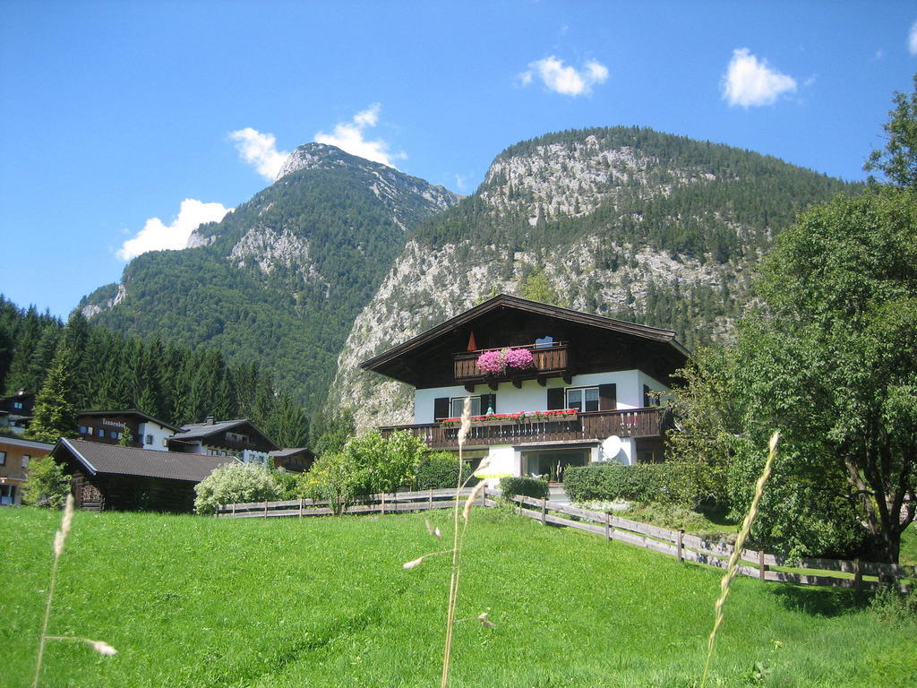 Appartement Weissbacher Lofer Habitación foto